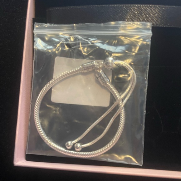 Pandora bracelet - Picture 4 of 4